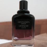 Givenchy Gentlemen Only Intense